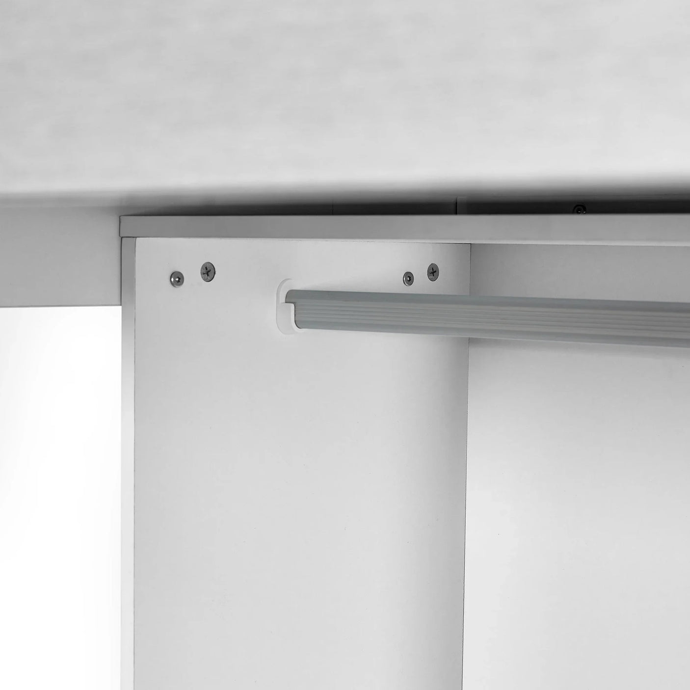 Gaia High Sleeper - White - GAI001