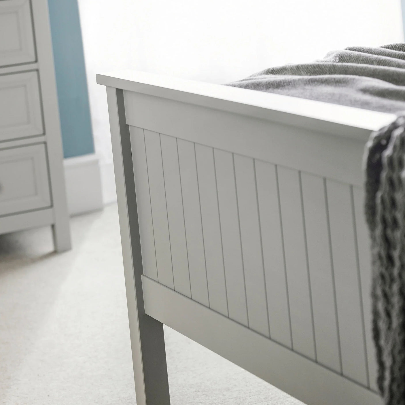 Maine Bed - Grey / Single - MAI008