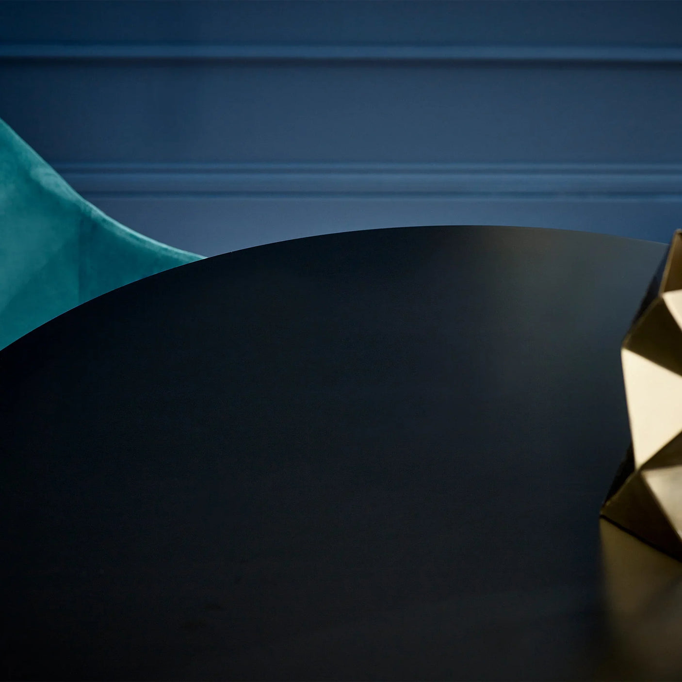 Nero Round Table - Black / 80cm - NER002