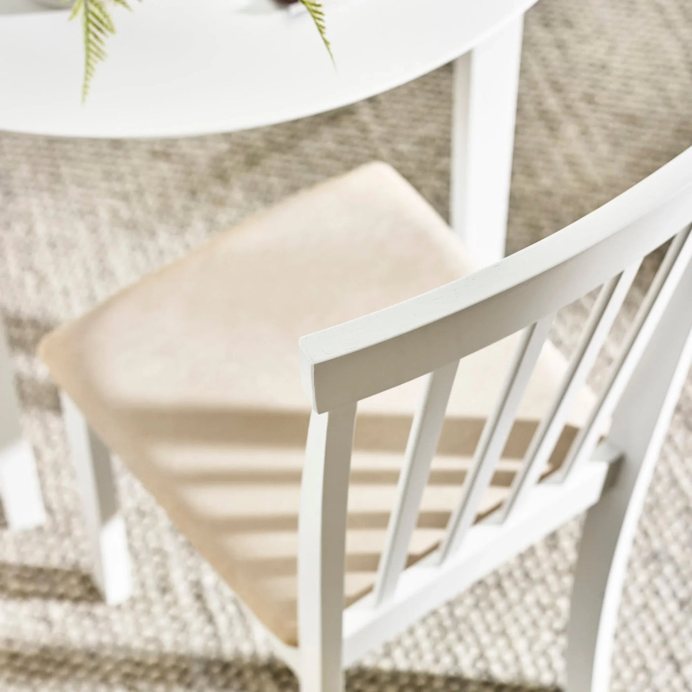 Orwell White Round Table with 4 Chairs Dining Set - White - ORW001