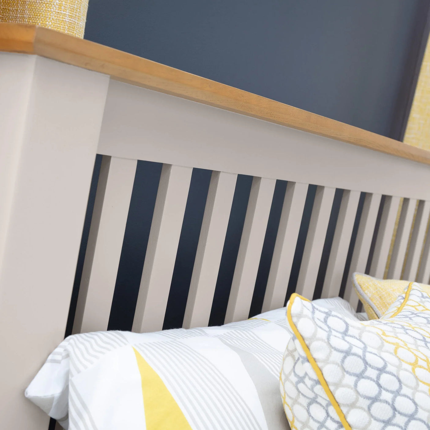 Richmond Bed - Grey / Double - RIC401